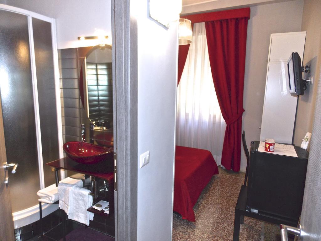 Domus Fabiola - Vaticano Roma Habitación foto